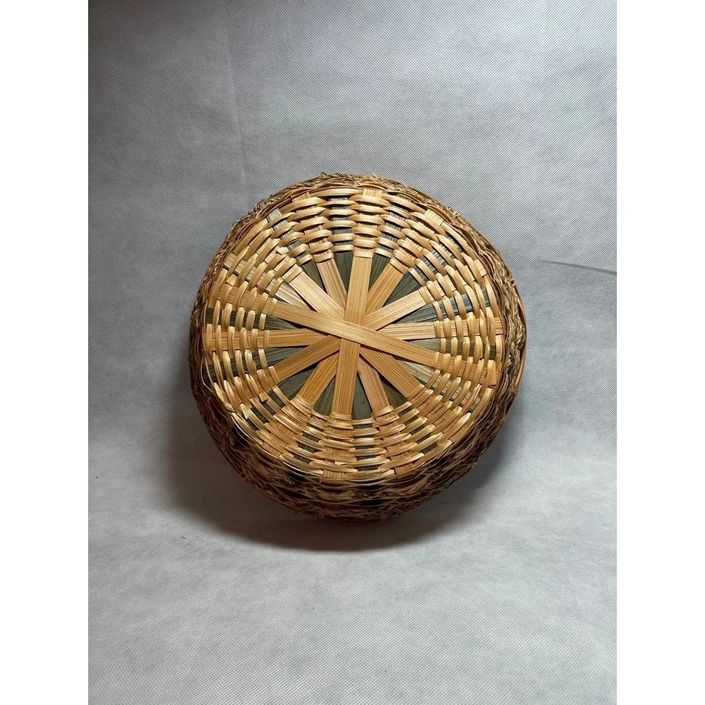 Wicker Round Basket Tan Natural Weave 9